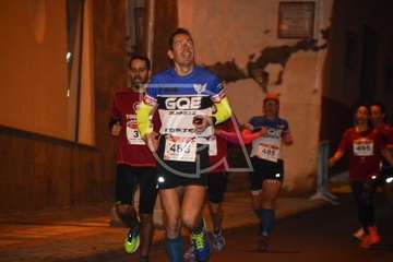 Telde se engancha al amor con su carrera nocturna (Foto TA)